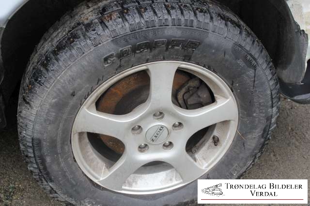 Toyota RAV4 1994-2000 (Type I) , Motorkode: NA, Girkassekode: NA