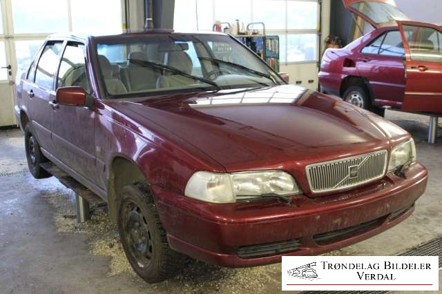 Volvo V70 (S70/XC70) 1997-2000 (Type I) , Motorkode: B5202S, Girkassekode: NA