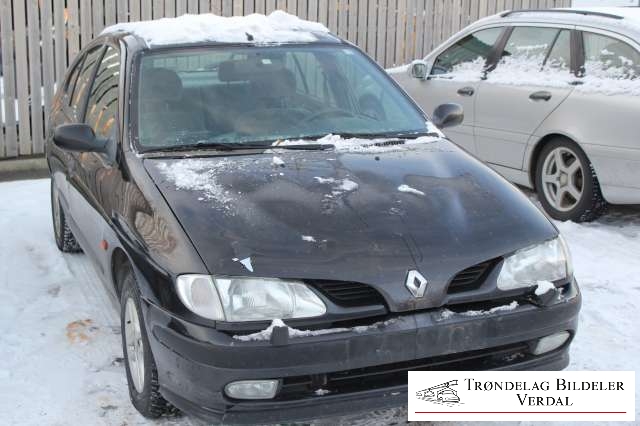 Renault Megane 1996-1999 (Type I, Fase 1) , Motorkode: K7M A7, Girkassekode: