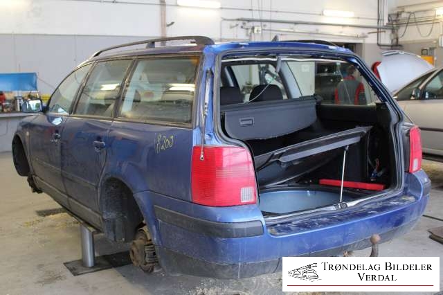 VW Passat 1997-2000 (B5,3B) (B5,3B), Motorkode: APT, Girkassekode: NA