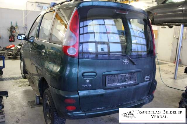 Toyota Yaris Verso 1999-2007 , Motorkode: 2NZ-FE, Girkassekode: 