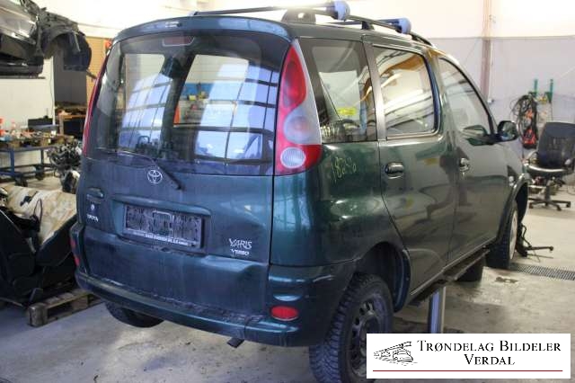 Toyota Yaris Verso 1999-2007 , Motorkode: 2NZ-FE, Girkassekode: 