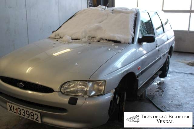 Ford Escort 1995-2000 , Motorkode: F4B, Girkassekode: