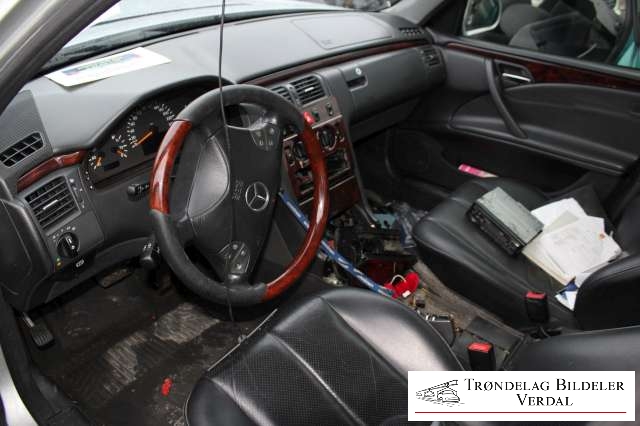 Mercedes E-Klasse 1995-2000 (Fase 1) (W210) (W210), Motorkode: 611961, Girkassekode: NA