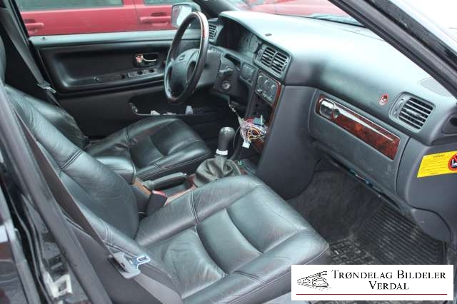 Volvo V70 (S70/XC70) 1997-2000 (Type I) , Motorkode: B5202S, Girkassekode: NA