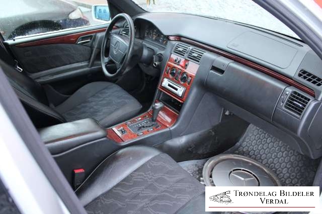 Mercedes E-Klasse 1995-2000 (Fase 1) (W210) (W210), Motorkode: 602 982, Girkassekode: