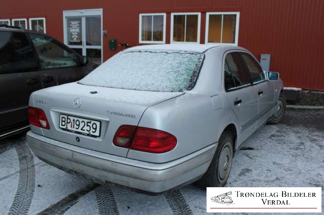 Mercedes E-Klasse 1995-2000 (Fase 1) (W210) (W210), Motorkode: 602 982, Girkassekode: