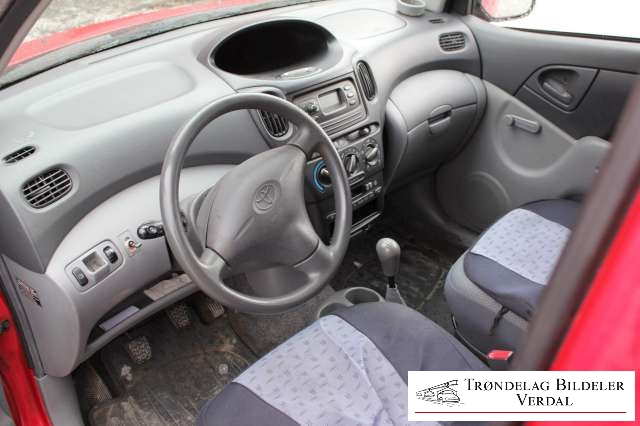 Toyota Yaris Verso 1999-2007 , Motorkode: 1ND-TV, Girkassekode: