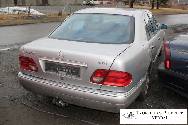 Mercedes E-Klasse 1995-2000 (Fase 1) (W210) (W210), Motorkode: CDI, Girkassekode: 5 TR MAN