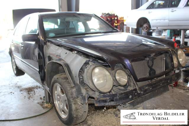 Mercedes E-Klasse 1995-2000 (Fase 1) (W210) (W210), Motorkode: 111, Girkassekode: 