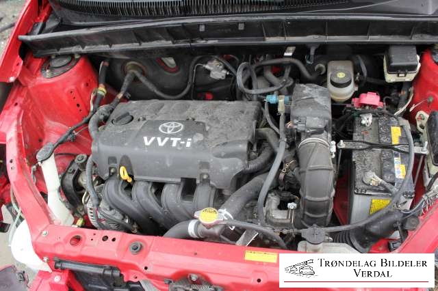 Toyota Yaris Verso 1999-2007 , Motorkode: 2NZ-FE, Girkassekode: M