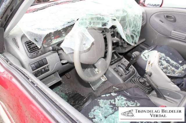 Suzuki Grand Vitara 1998-2005 (Type II) , Motorkode: J20A, Girkassekode: A