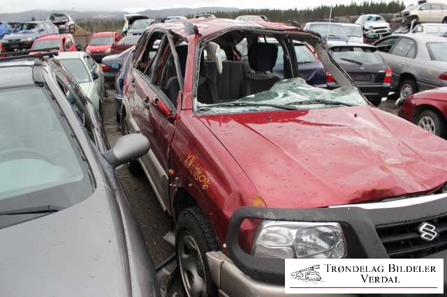 Suzuki Grand Vitara 1998-2005 (Type II) , Motorkode: J20A, Girkassekode: A