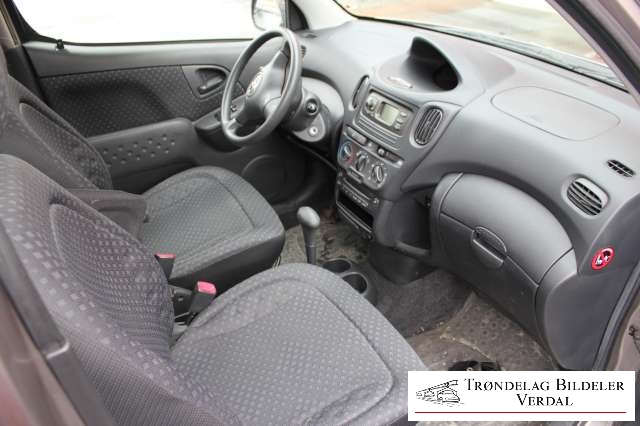 Toyota Yaris Verso 1999-2007 , Motorkode: 2NZ-FE, Girkassekode: A