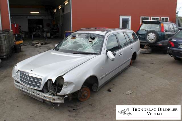 Mercedes E-Klasse 1995-2000 (Fase 1) (W210) (W210), Motorkode: NA, Girkassekode: NA