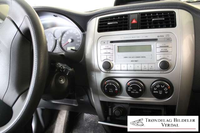 Suzuki Liana 2004-2010 (Fase 2) , Motorkode: M16A, Girkassekode: 