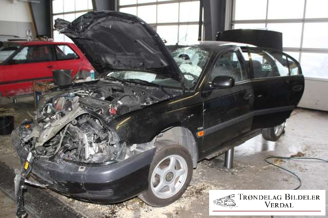 Toyota Avensis 2000-2003 (Type I, Fase 2) , Motorkode: 3ZZ-FE, Girkassekode: