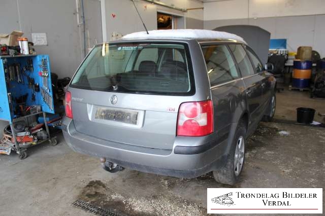 VW Passat 2001-2005 (B5,3BG) (B5,3BG), Motorkode: AVB, Girkassekode: EEN