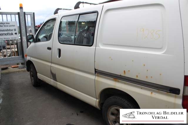 Toyota Hiace 1996-2001 (Fase 1) , Motorkode: 2L-T, Girkassekode: M