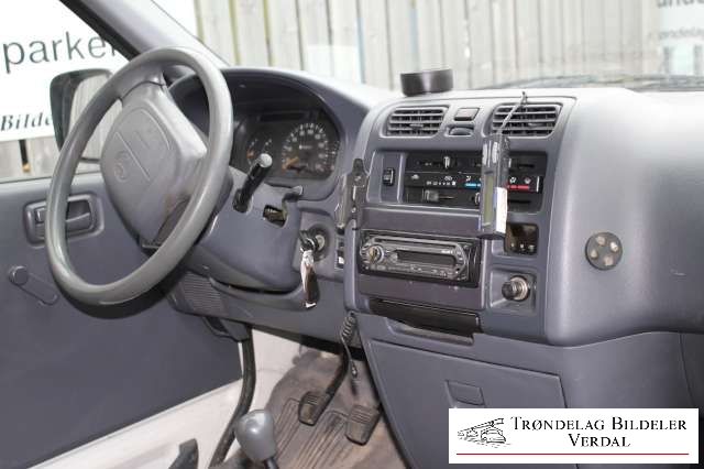 Toyota Hiace 1996-2001 (Fase 1) , Motorkode: 2L-T, Girkassekode: M