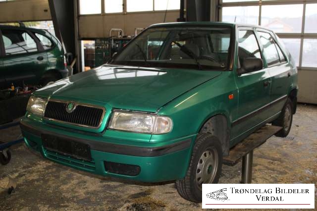 Škoda Felicia 1995-2001 , Motorkode: 781 136 M, Girkassekode:
