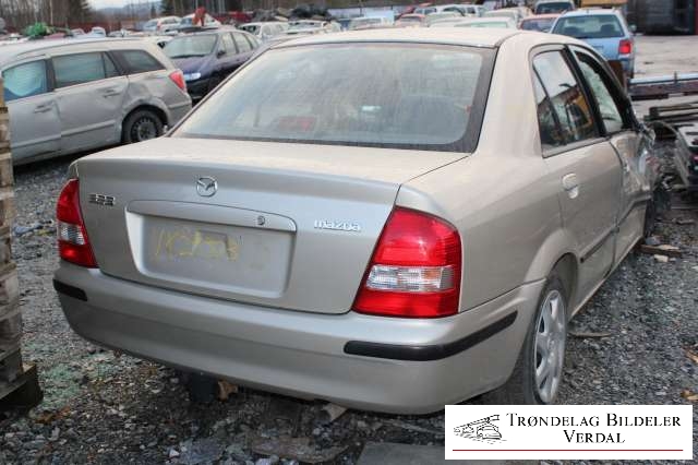 Mazda 323 1998-2000 (Fase 1) , Motorkode: ZL, Girkassekode:
