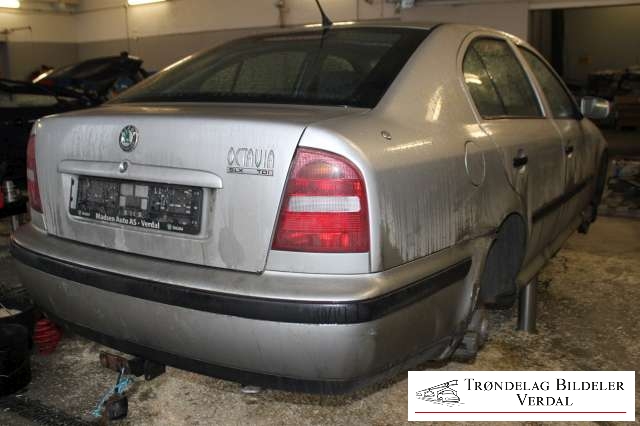 Škoda Octavia 1997-2000 (Type I, Fase 1) , Motorkode: AHF, Girkassekode: DEA