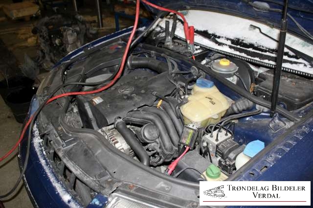 VW Passat 1997-2000 (B5,3B) (B5,3B), Motorkode: AHL, Girkassekode: DWG