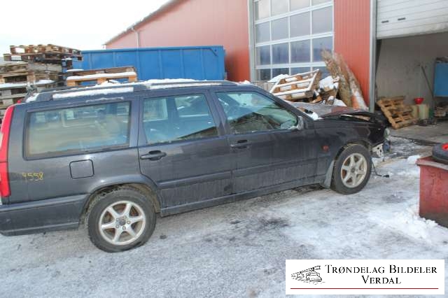 Volvo V70 (S70/XC70) 1997-2000 (Type I) , Motorkode: NA, Girkassekode: NA