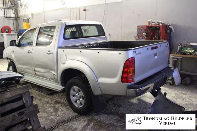 Toyota Hilux 2006-2011 , Motorkode: 2KD-FTV, Girkassekode: M