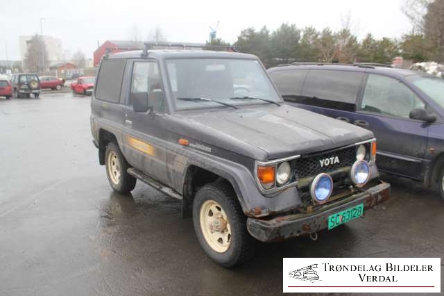 Toyota Land Cruiser 70 1985-->> , Motorkode: NA, Girkassekode: NA