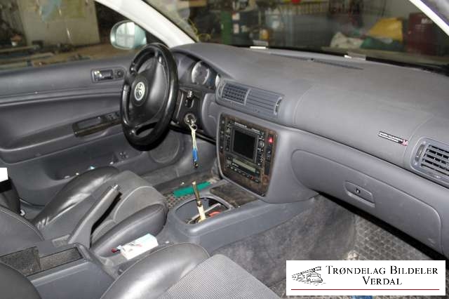 VW Passat 2001-2005 (B5,3BG) (B5,3BG), Motorkode: AVB, Girkassekode: GFL
