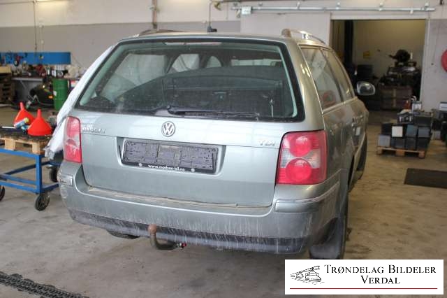 VW Passat 2001-2005 (B5,3BG) (B5,3BG), Motorkode: AVB, Girkassekode: GFL