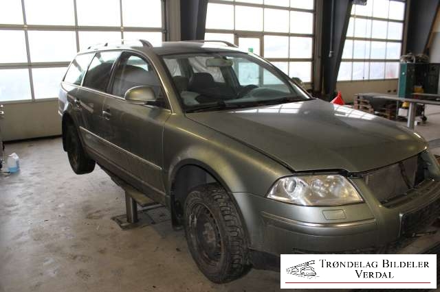 VW Passat 2001-2005 (B5,3BG) (B5,3BG), Motorkode: AVB, Girkassekode: GFL