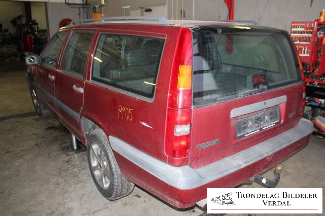 Volvo V70 (S70/XC70) 1997-2000 (Type I) , Motorkode: B5204 T2, Girkassekode: M