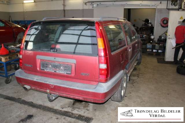 Volvo V70 (S70/XC70) 1997-2000 (Type I) , Motorkode: B5204 T2, Girkassekode: M