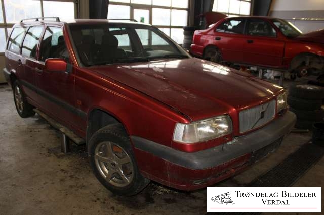 Volvo V70 (S70/XC70) 1997-2000 (Type I) , Motorkode: B5204 T2, Girkassekode: M