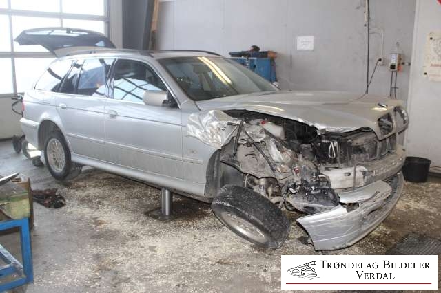 BMW 5-Serie 1996-2003 (E39) (E39), Motorkode: 256D1, Girkassekode: NA