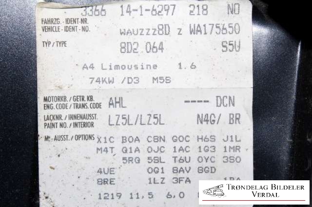 Audi A4 1995-1999 (Type I, Fase 1) (B5) (B5), Motorkode: AHL, Girkassekode: DCN