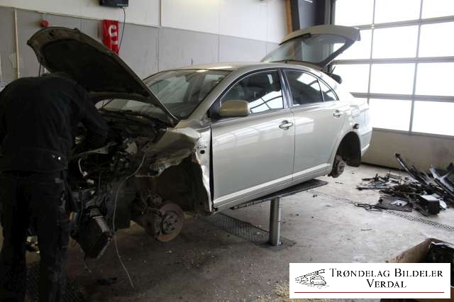 Toyota Avensis 2003-2008 (Type II) , Motorkode: 1CD-FTV, Girkassekode: 