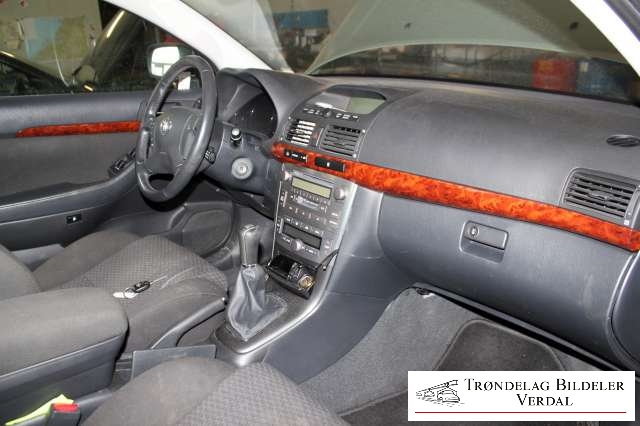 Toyota Avensis 2003-2008 (Type II) , Motorkode: 1CD-FTV, Girkassekode: 