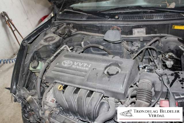 Toyota Corolla 2000-2002 (Fase 2) , Motorkode: 3ZZ-FE, Girkassekode: NA