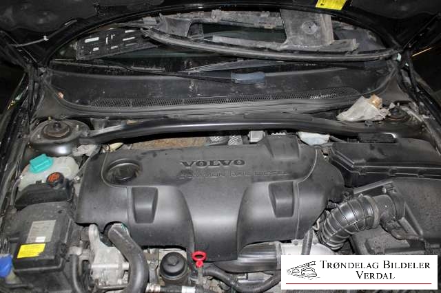 Volvo V70 2000-2004 (Type II, Fase 1) , Motorkode: D5244T, Girkassekode: