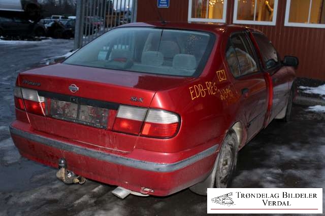 Nissan Primera 1996-1999 (Fase 1) (P11) (P11), Motorkode: CD20T, Girkassekode: M