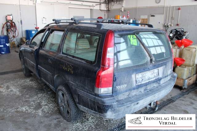 Volvo V70 2000-2004 (Type II, Fase 1) , Motorkode: D5244T2, Girkassekode: 5 TR MAN