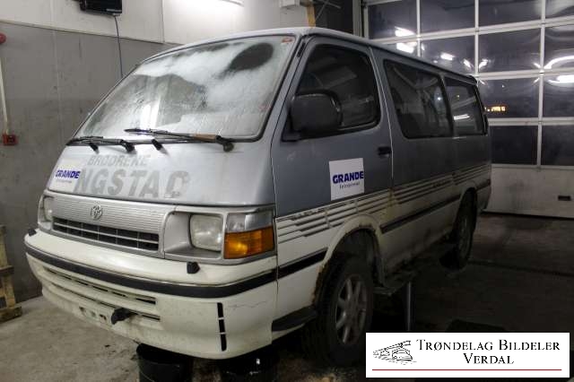 Toyota Hiace 1989-1995 , Motorkode: 2L, Girkassekode:
