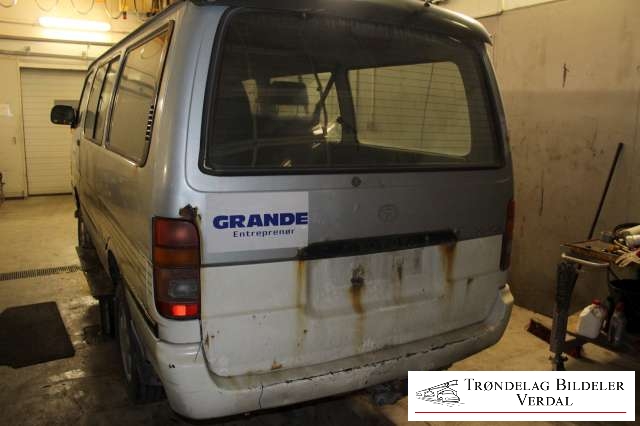 Toyota Hiace 1989-1995 , Motorkode: 2L, Girkassekode:
