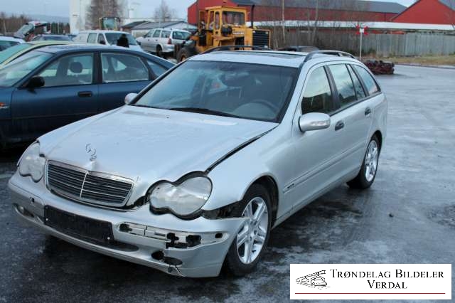 Mercedes C-Klasse 2000-2004 (Fase 1) (W203) (W203), Motorkode: 271 946, Girkassekode: NA