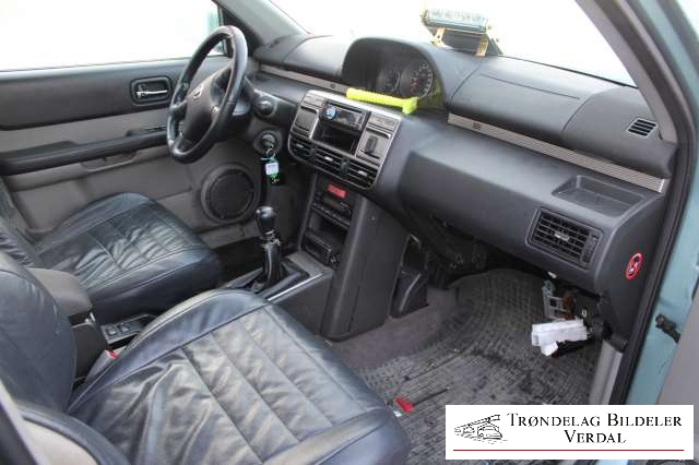 Nissan X-Trail 2002-2007 (T30) (T30), Motorkode: YD22, Girkassekode: M