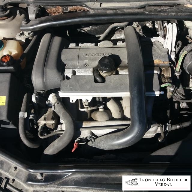 Volvo XC70 2001-2004 (Type I, Fase 1) , Motorkode: B5244T3, Girkassekode: